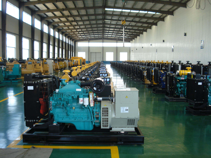 沙湾租赁发电机-柴油发电机组冒蓝烟、冒黑烟、冒白烟故障分析