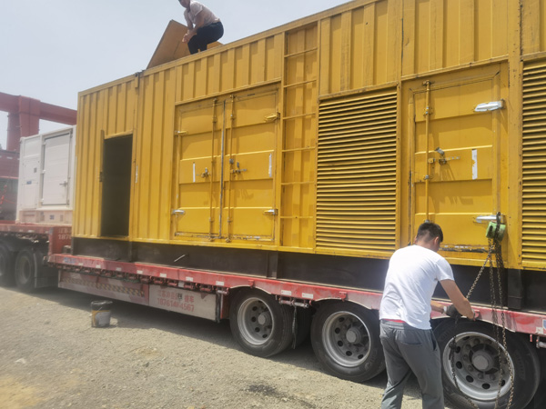 沙湾发电机出租100KW发电机需要什么规格的电缆线？