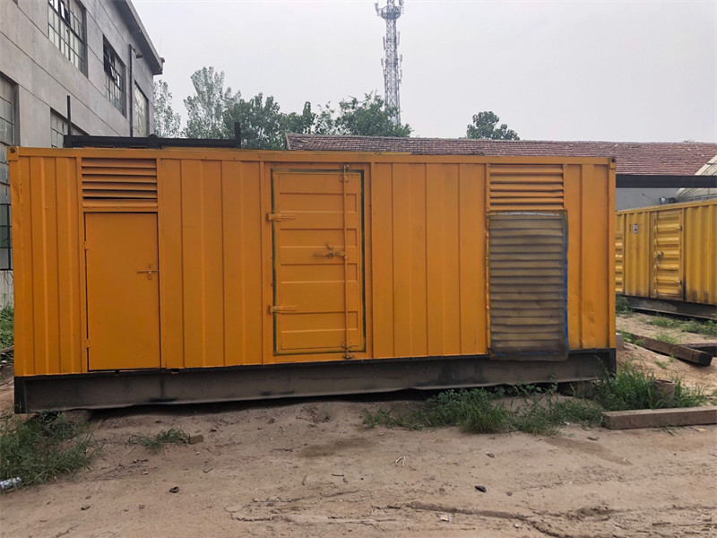 沙湾柴油发电机如何判断新机油是否已经完全充满机油滤清器？