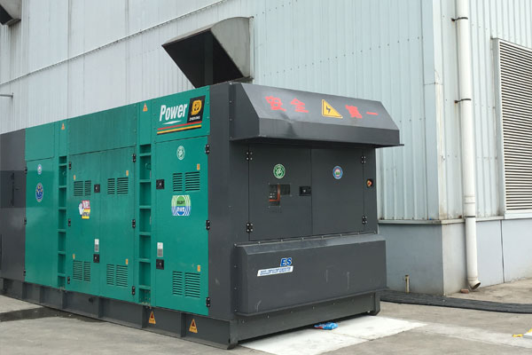 沙湾燃油滤清器的更换流程是怎样的？