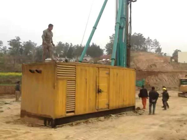 沙湾如何判断水冷式机油散热器密封件是否需要更换？